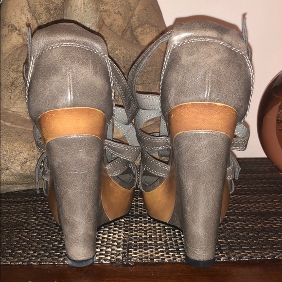 Platform Wedges! - Picture 4 of 10